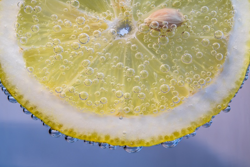 limone in acqua